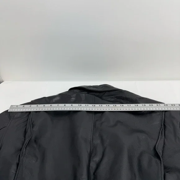 Wilsons Leather Adventure Bound Originals Men’s L Bomber Jacket